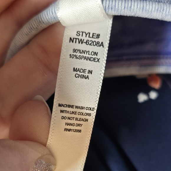 #0446 S/M ZENANA Indigo Blue Ribbed Stone Wash Crop Tank/Built-in Bra 12-19 - Picture 12 of 15